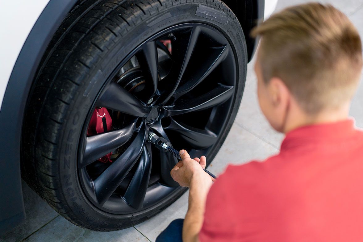<p class="rteBlock">Rotation for AWD, FWD, and RWD Vehicles</p>
