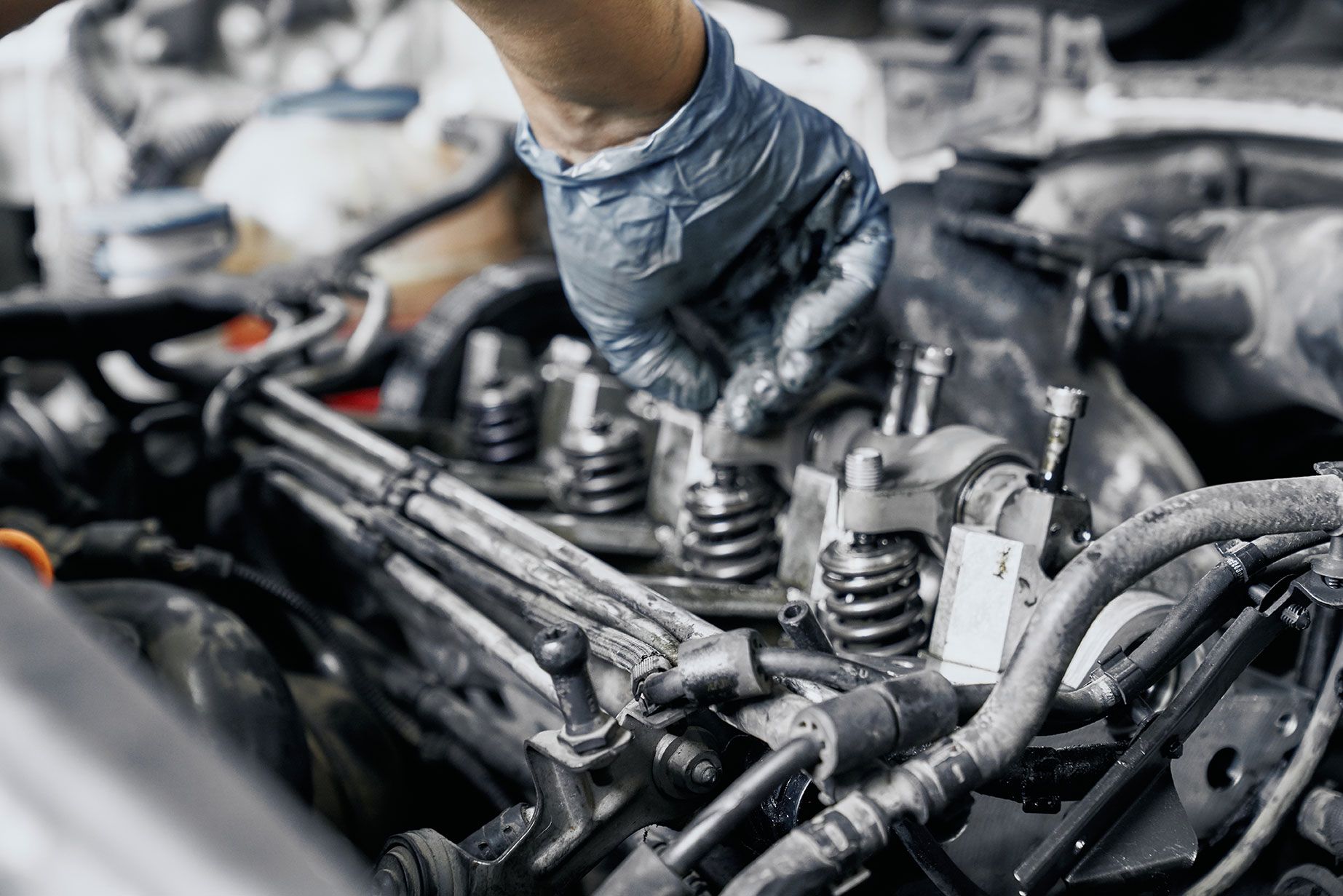 <p class="rteBlock">Diesel Engine Maintenance & Repair</p>