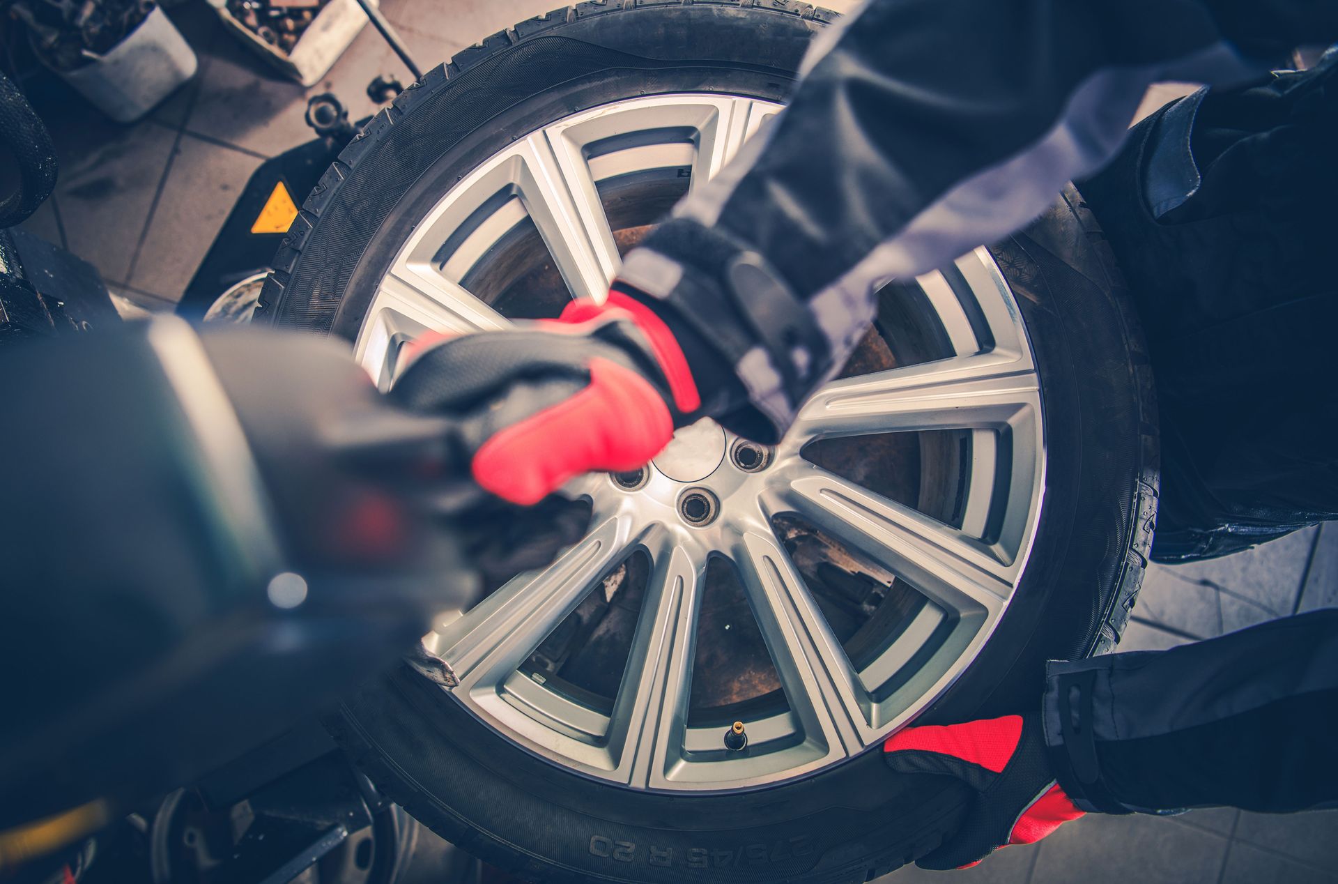 Our TPMS Services: Maintaining Optimal Tire Performance and Safety