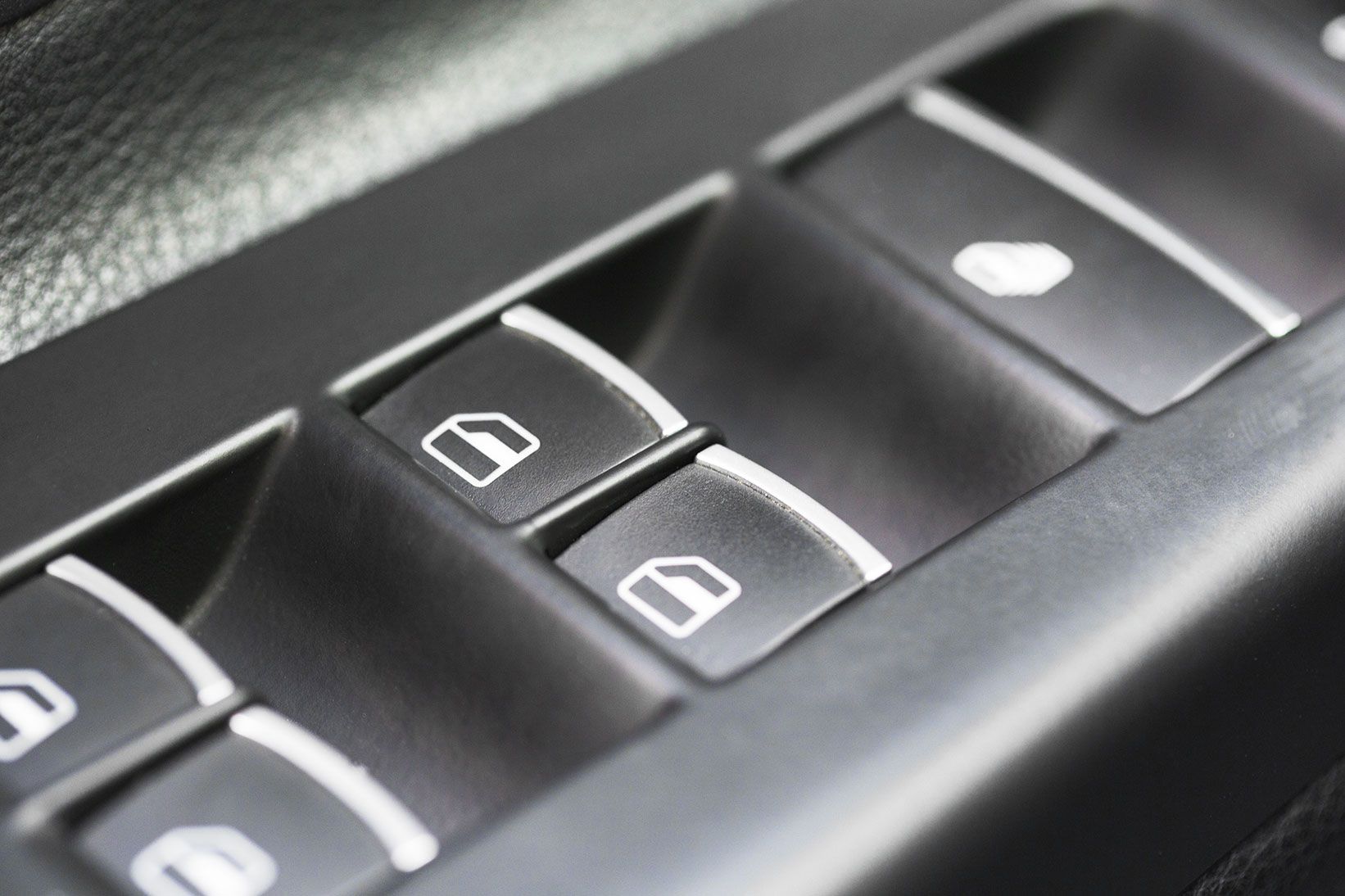 Common Reasons for Malfunctions in Vehicle Electrical and Electronic Systems